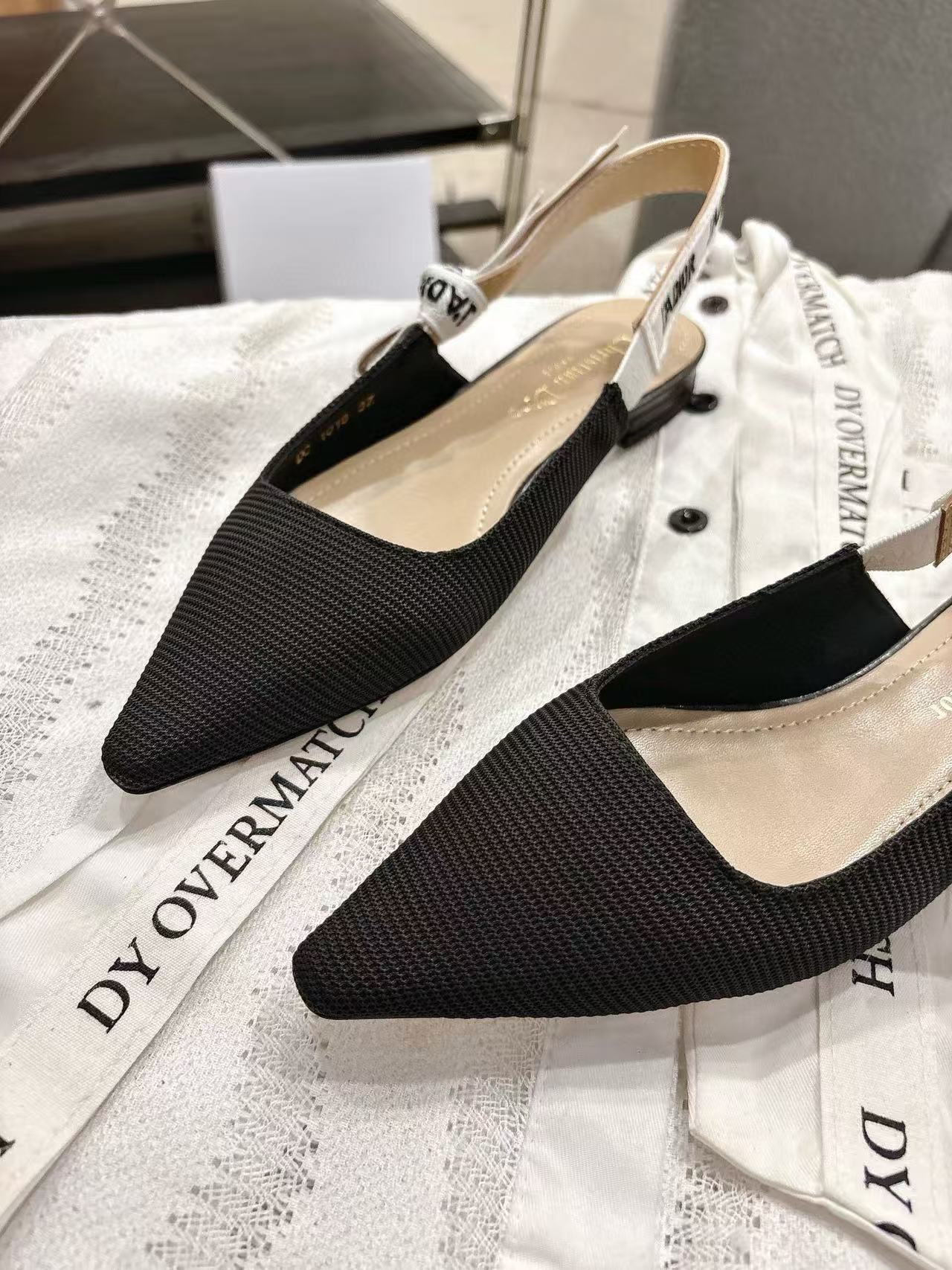 DI0Rの高品質ウェビングフラットシューズ【50％割引+送料無料】