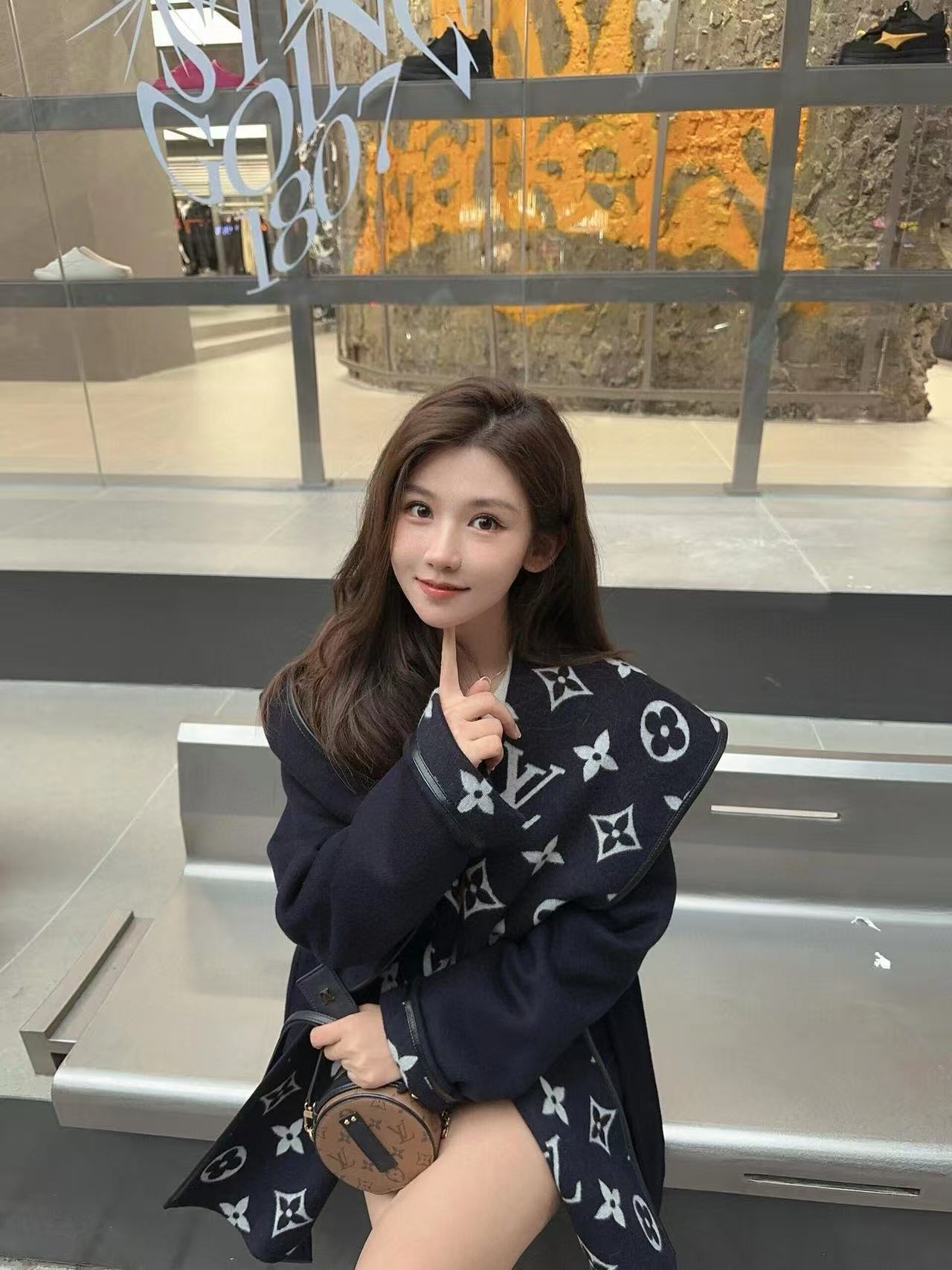 LVプリントラペルジャケット【50％割引+送料無料】