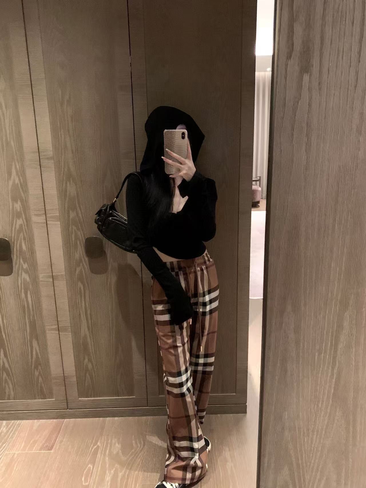 BUR8ERRY チェック柄カジュアルパンツ【50％割引+送料無料】