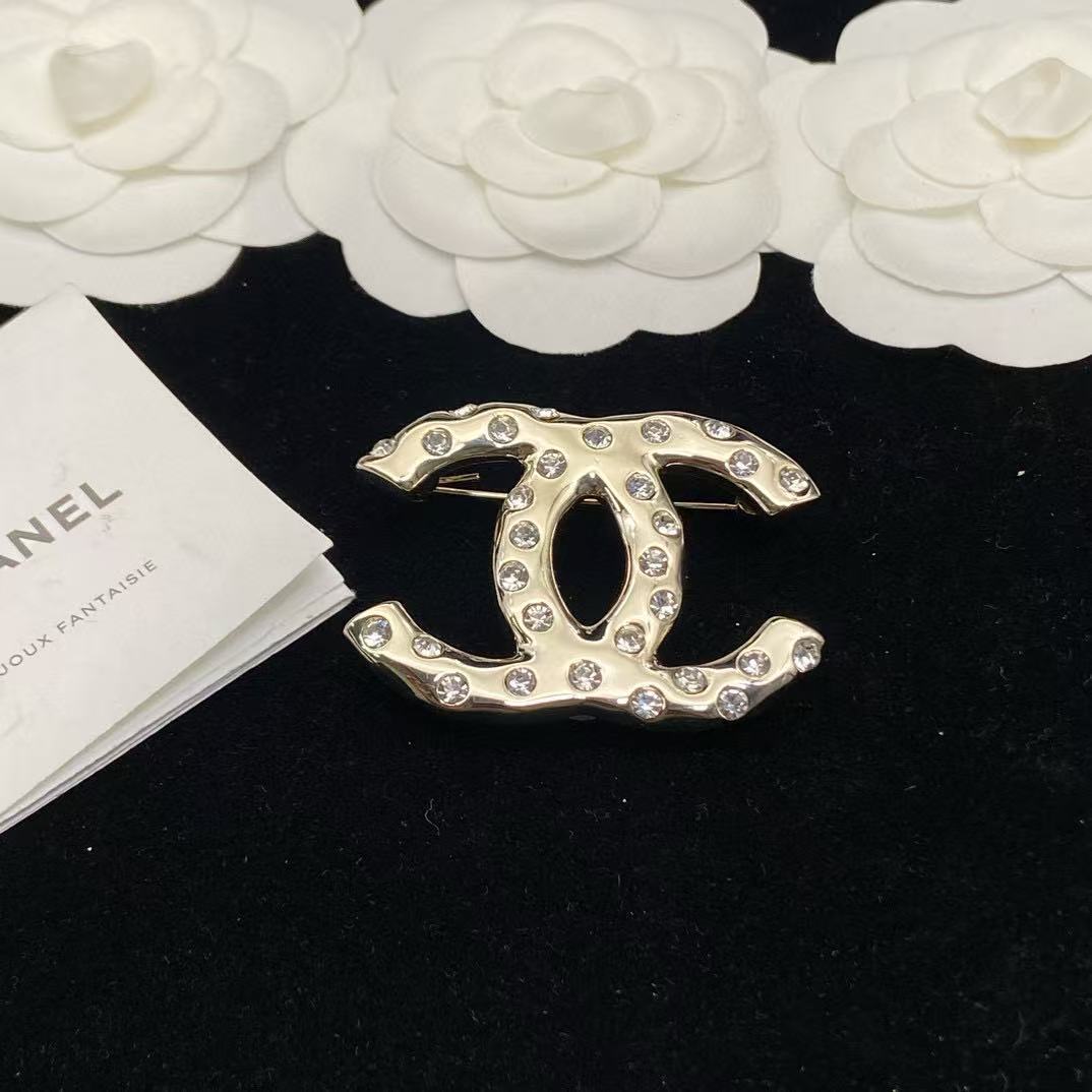CHANE1 ダブルC ダイヤモンドブローチ【50％割引+送料無料】