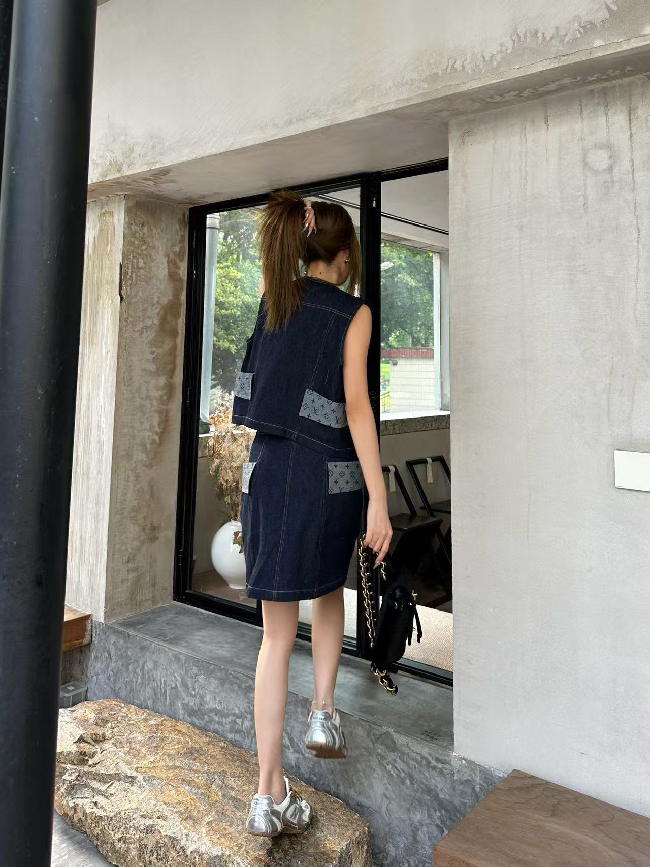 LVパッチワークデニムベスト+スカートツーピースセット【50％割引+送料無料】