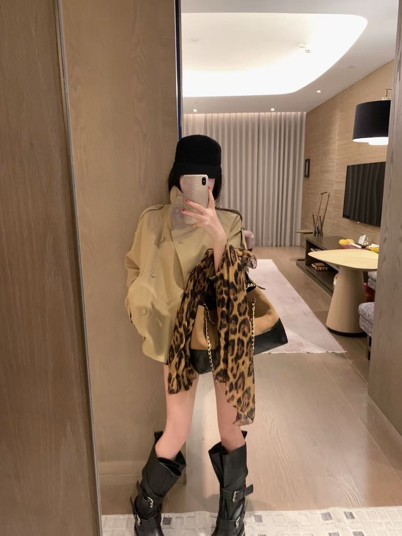 L0WEW ダブルブレストトレンチコート【50％割引+送料無料】