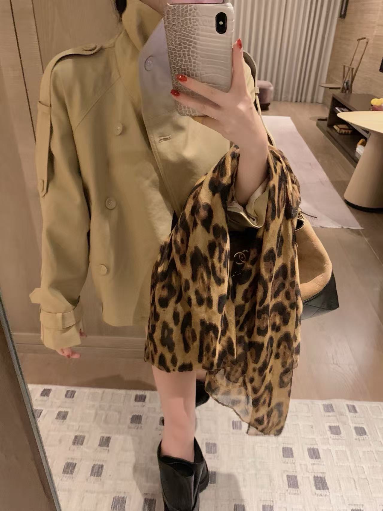 L0WEW ダブルブレストトレンチコート【50％割引+送料無料】