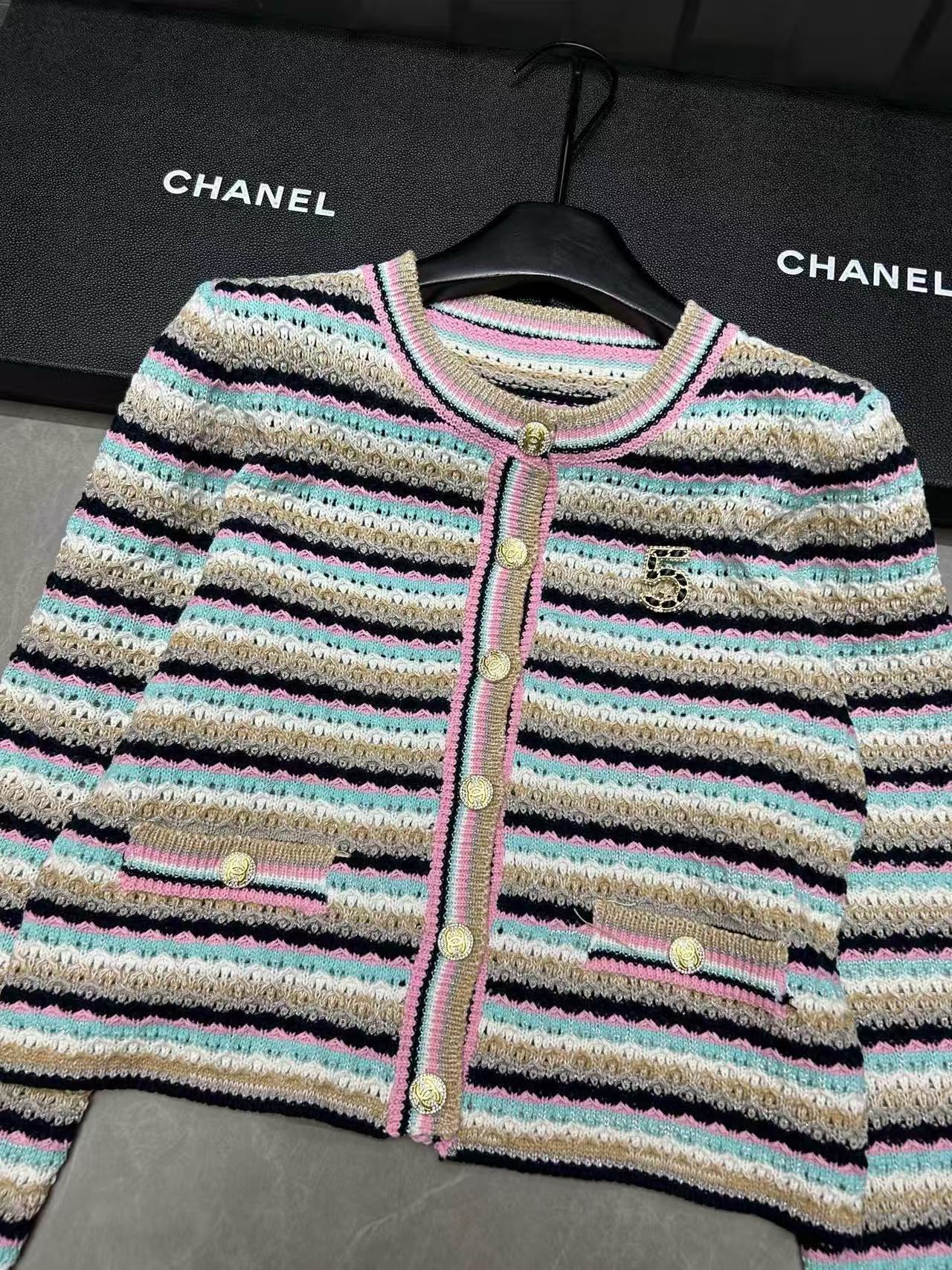 CHANE1 メタルボタン カラーブロック ウール カーディガン【50％割引+送料無料】