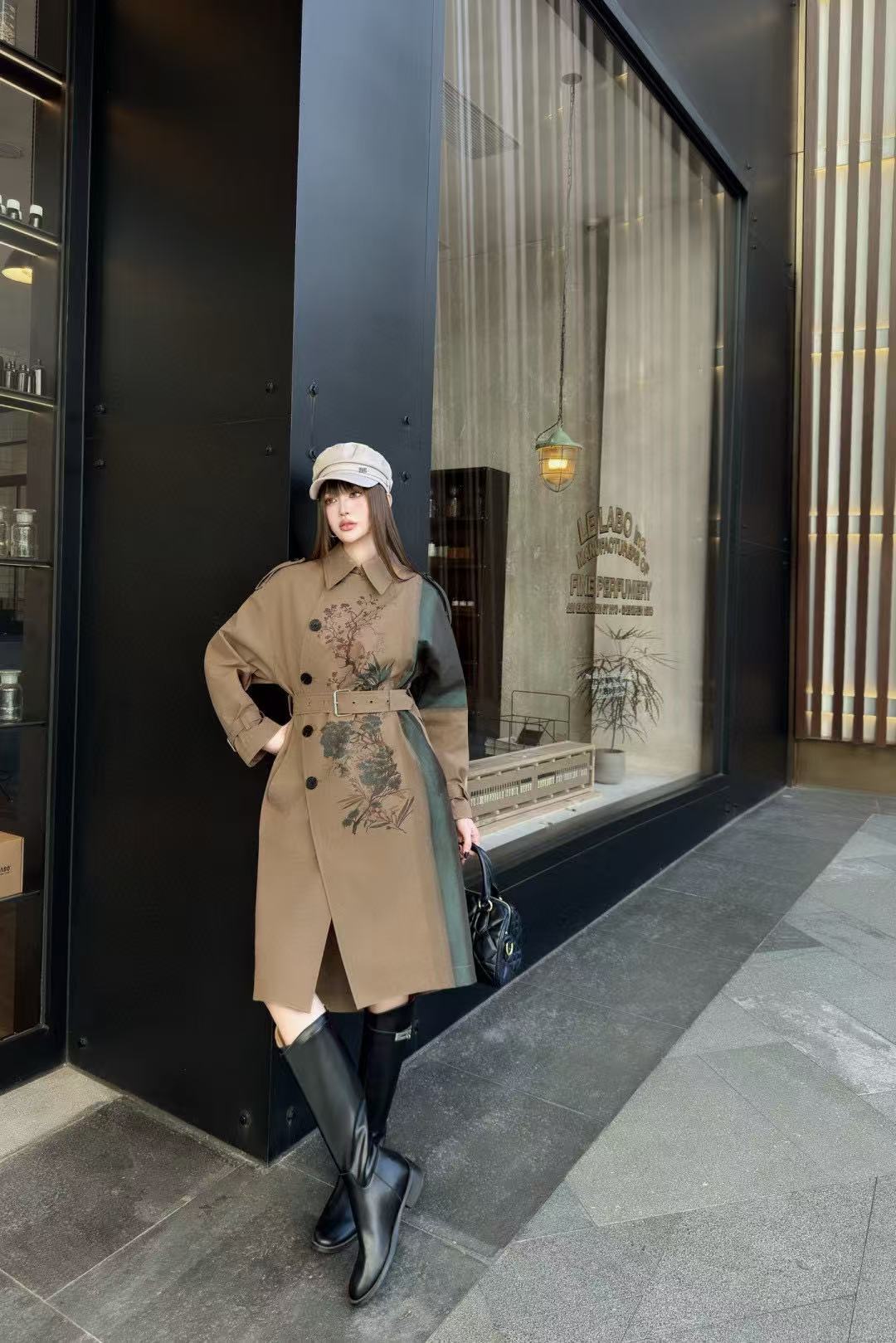 DI0Rプリントトレンチコート【50％割引+送料無料】