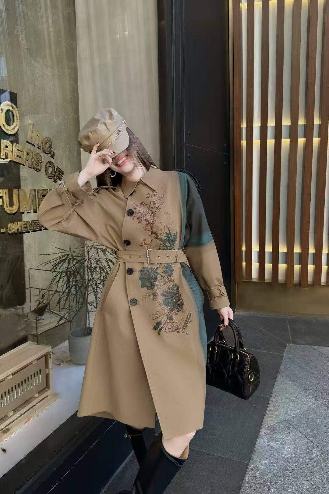 DI0Rプリントトレンチコート【50％割引+送料無料】