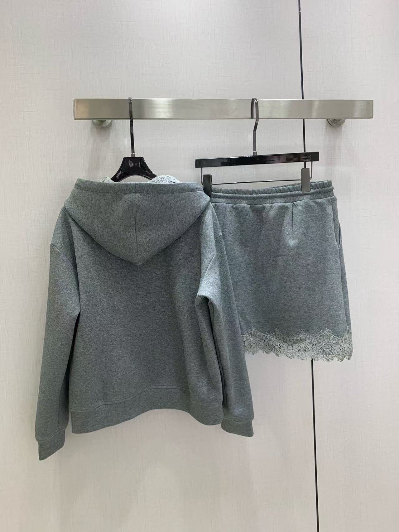 FEND1 フード付きスウェットシャツ+スカート ツーピースセット【50％割引+送料無料】