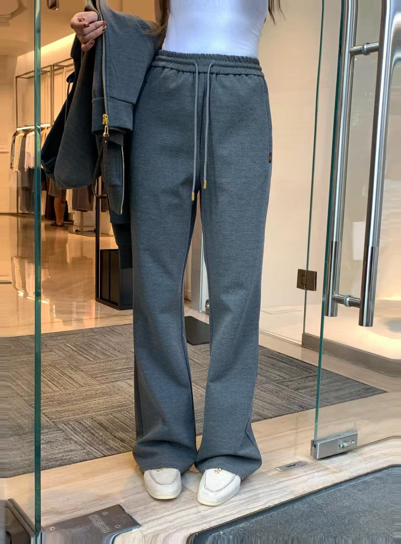 LVフード付きジャケット+パンツのツーピースセット【50％割引+送料無料】