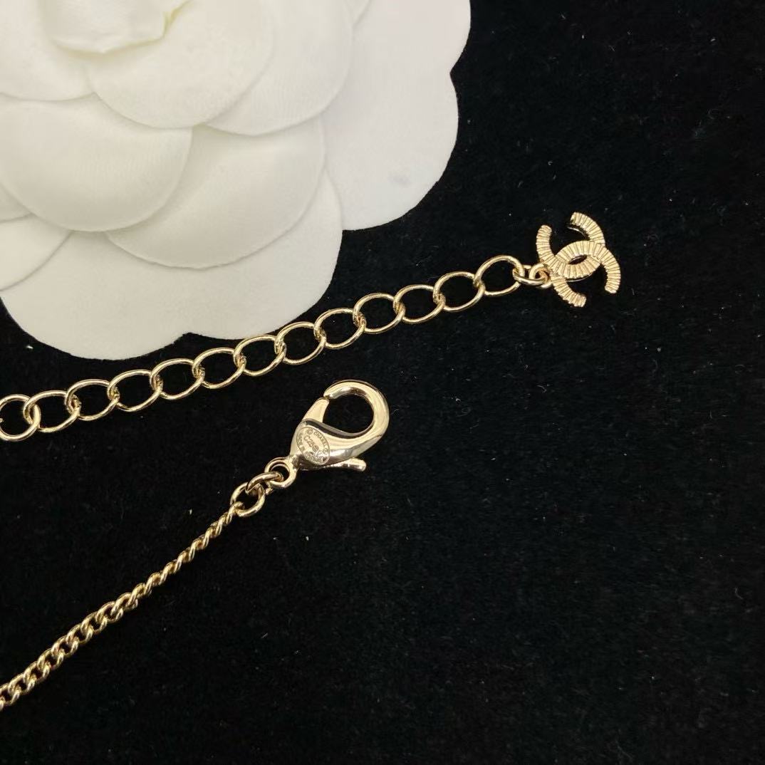 CHANE1 五芒星チェーンレターネックレス【50％割引+送料無料】