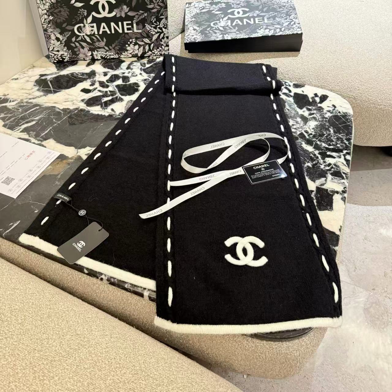 CHANE1 ダブルC カシミアスカーフ【50％割引+送料無料】