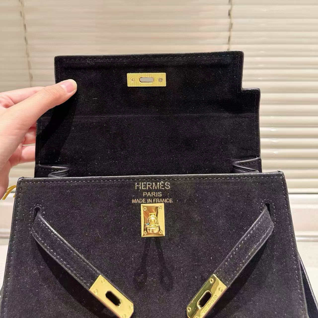 HERME5 ヌバックレザーハンドバッグ【50％割引+送料無料】