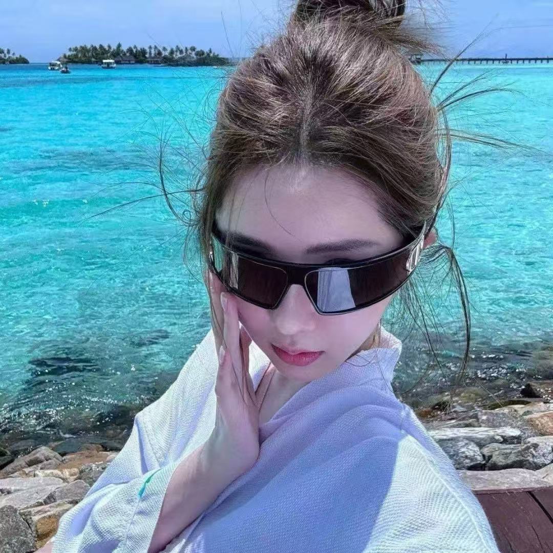 DI0RCDサングラス【50％割引+送料無料】