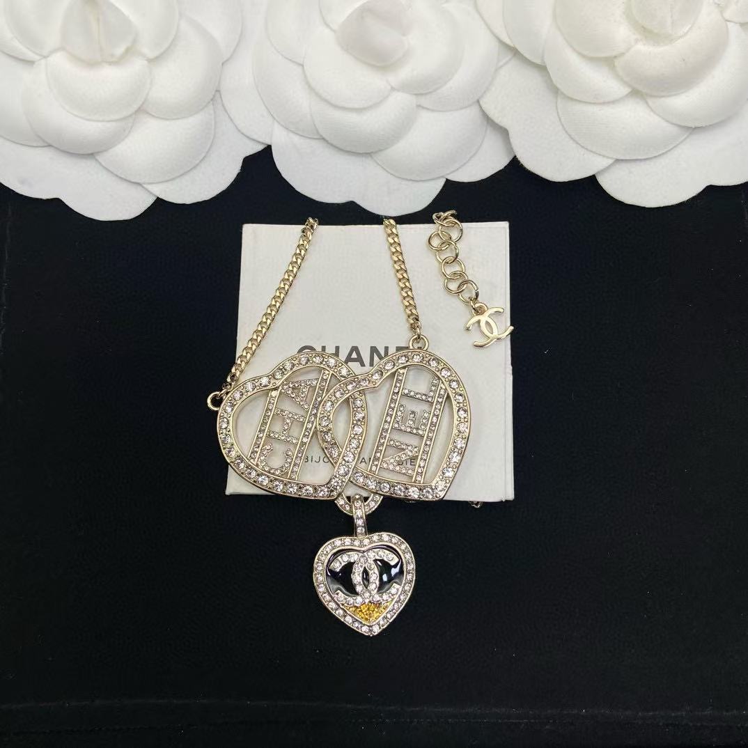 CHANE1 スリーピーチハート ダイヤモンドネックレス【50％割引+送料無料】
