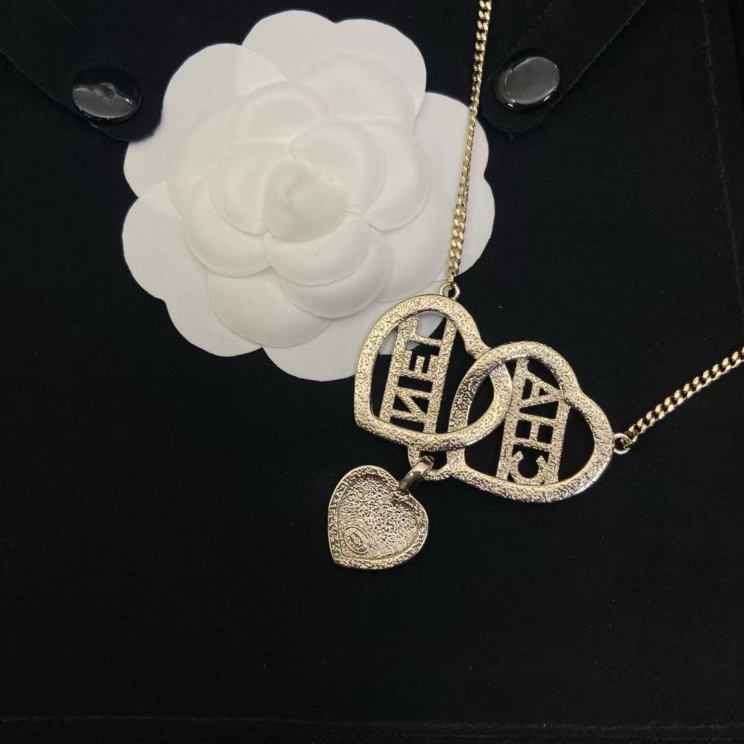 CHANE1 スリーピーチハート ダイヤモンドネックレス【50％割引+送料無料】