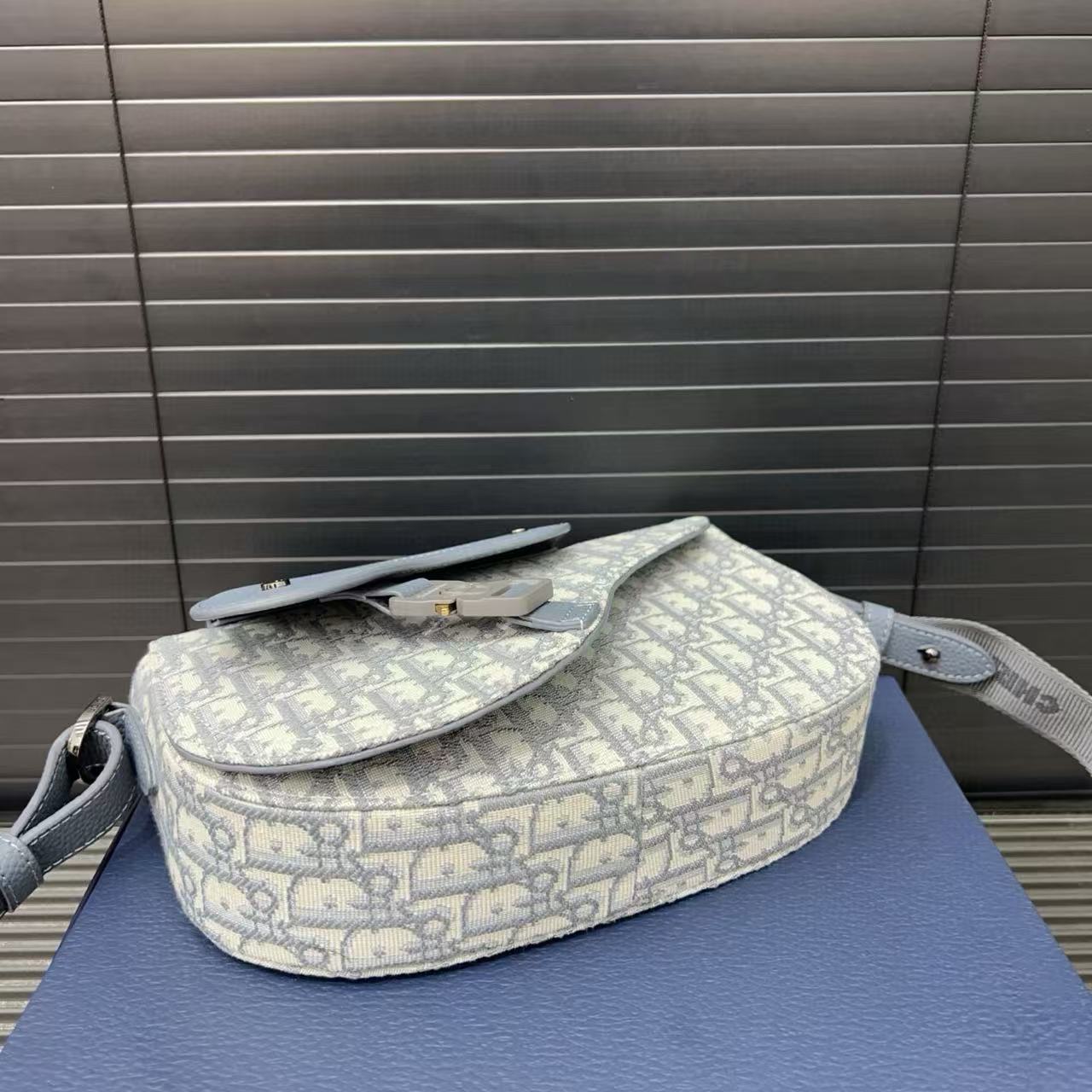 DI0Rプリントクロスボディバッグ【50％割引+送料無料】