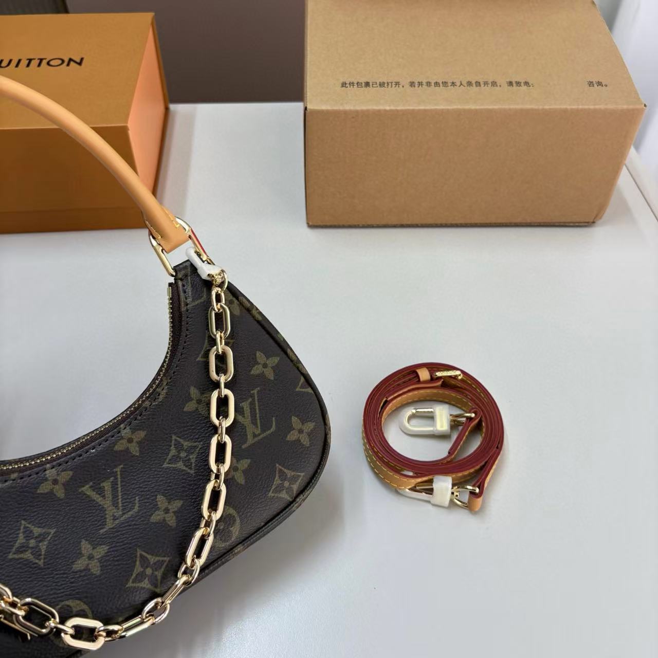 LVモノグラム アームピットバッグ【50％割引+送料無料】