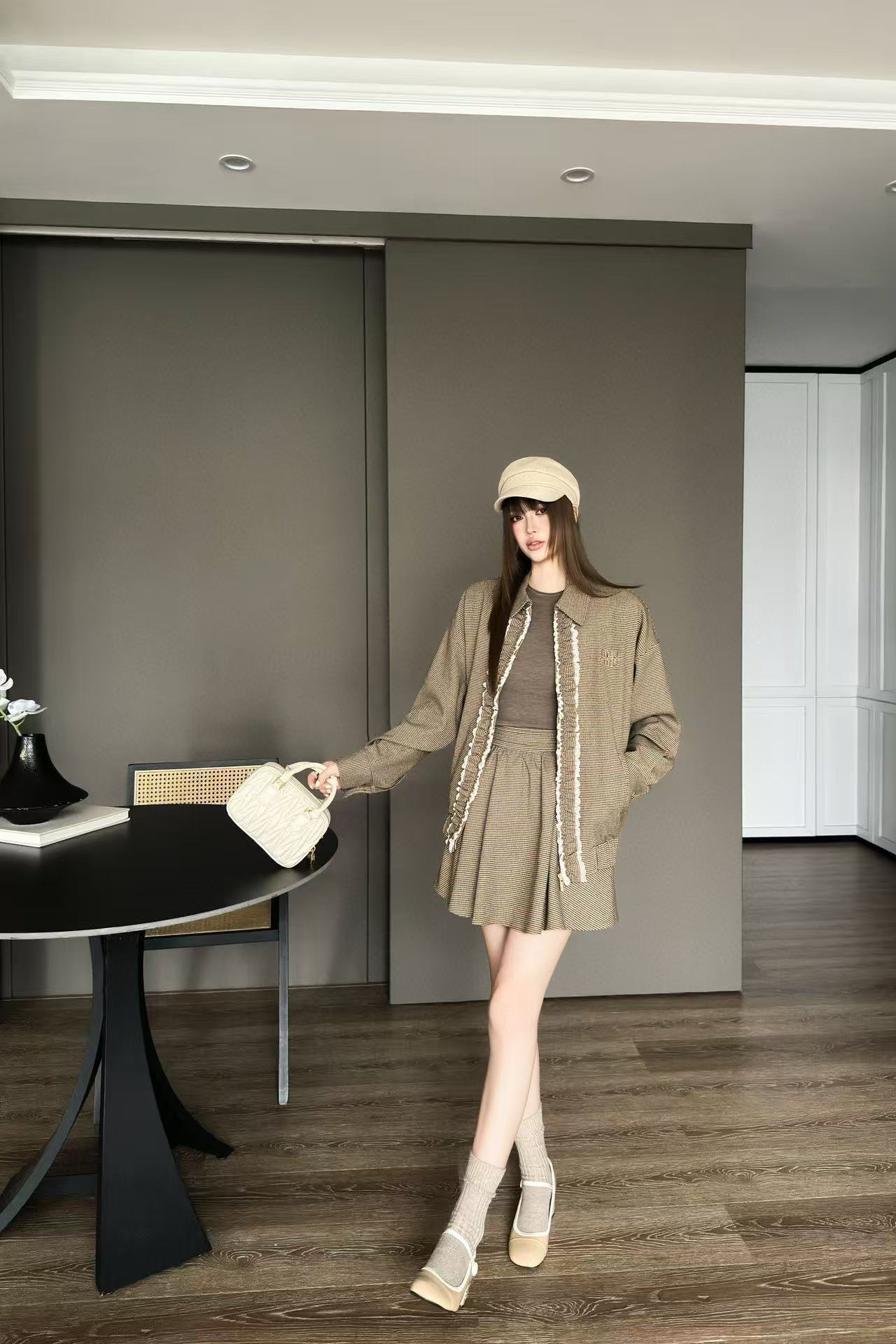 M1UM1U レーストリムジャケット+スカート ツーピースセット【50％割引+送料無料】