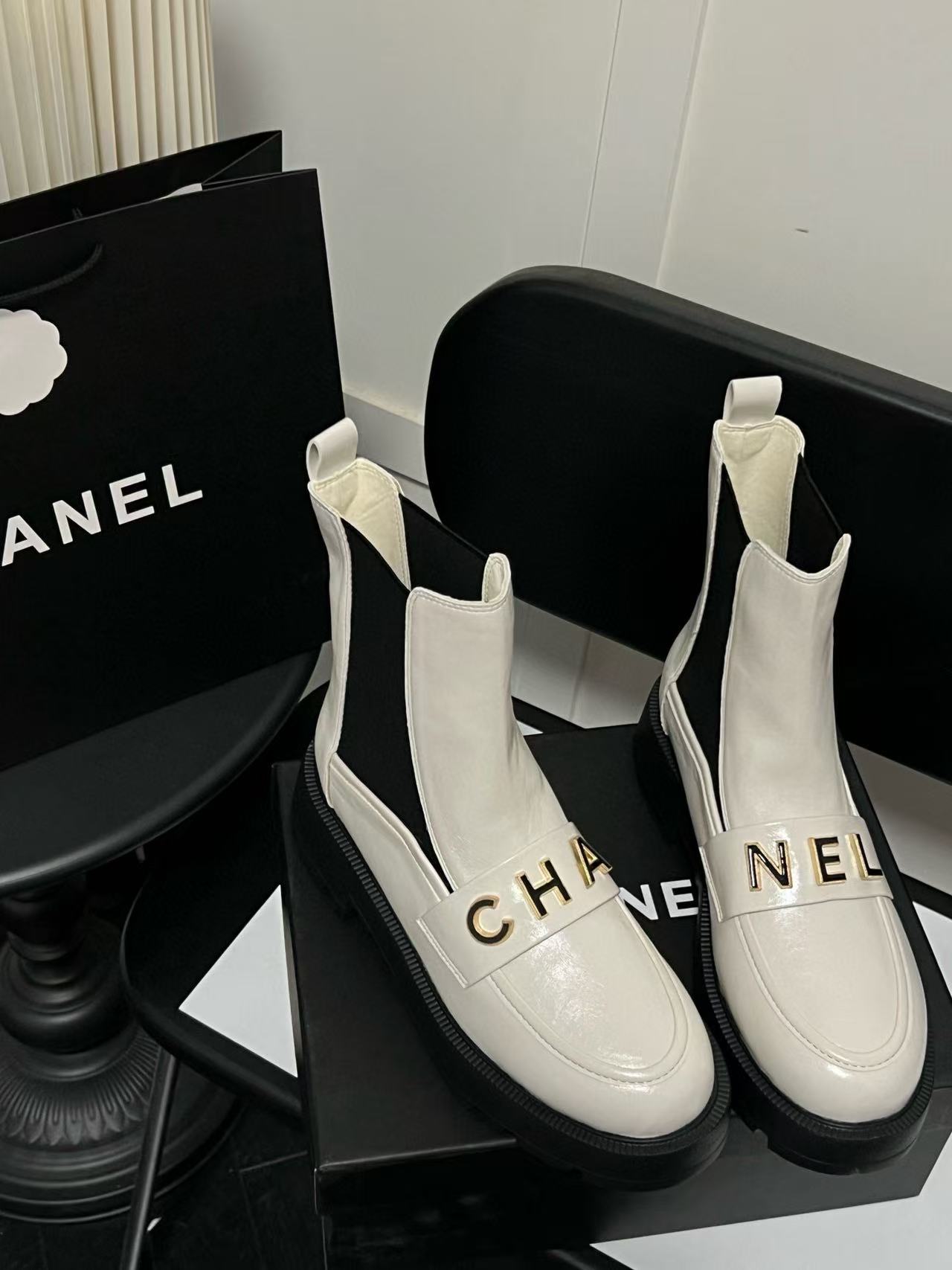 CHANE1 シンプルレターアンクルブーツ【50％割引+送料無料】