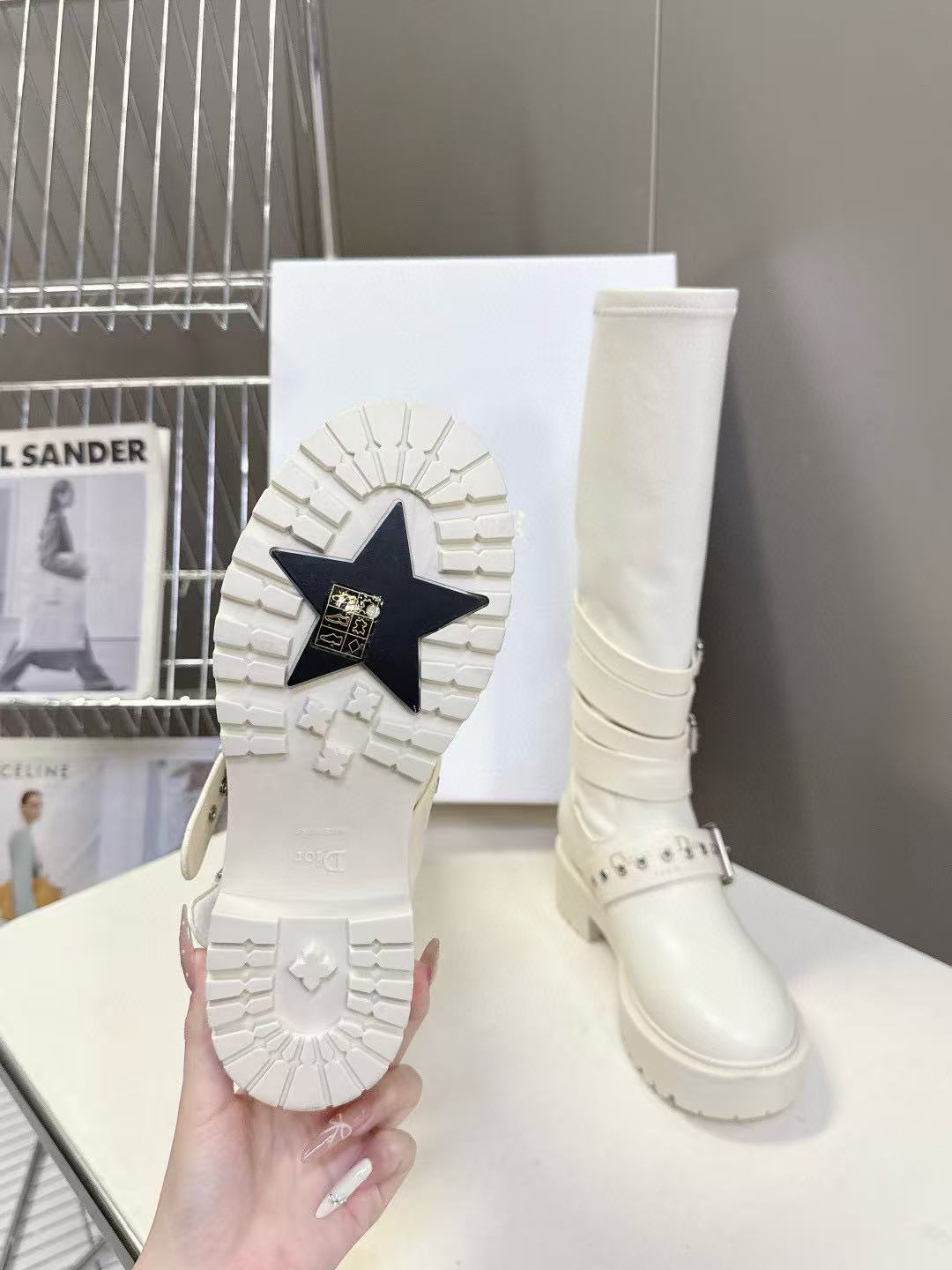 DI0Rの高品質秋冬ハイブーツ【50％割引+送料無料】