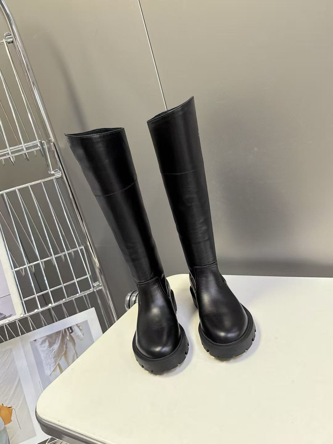 CEL1NEの高品質凱旋門ハイブーツ【50％割引+送料無料】