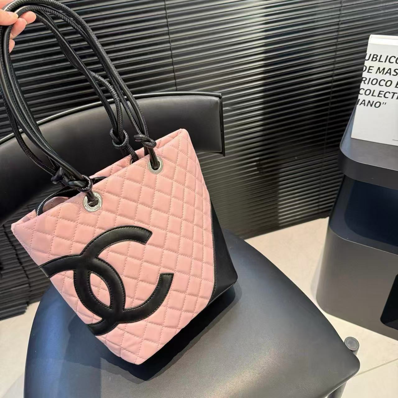 CHANE1 ダブルC トートバッグ【50％割引+送料無料】