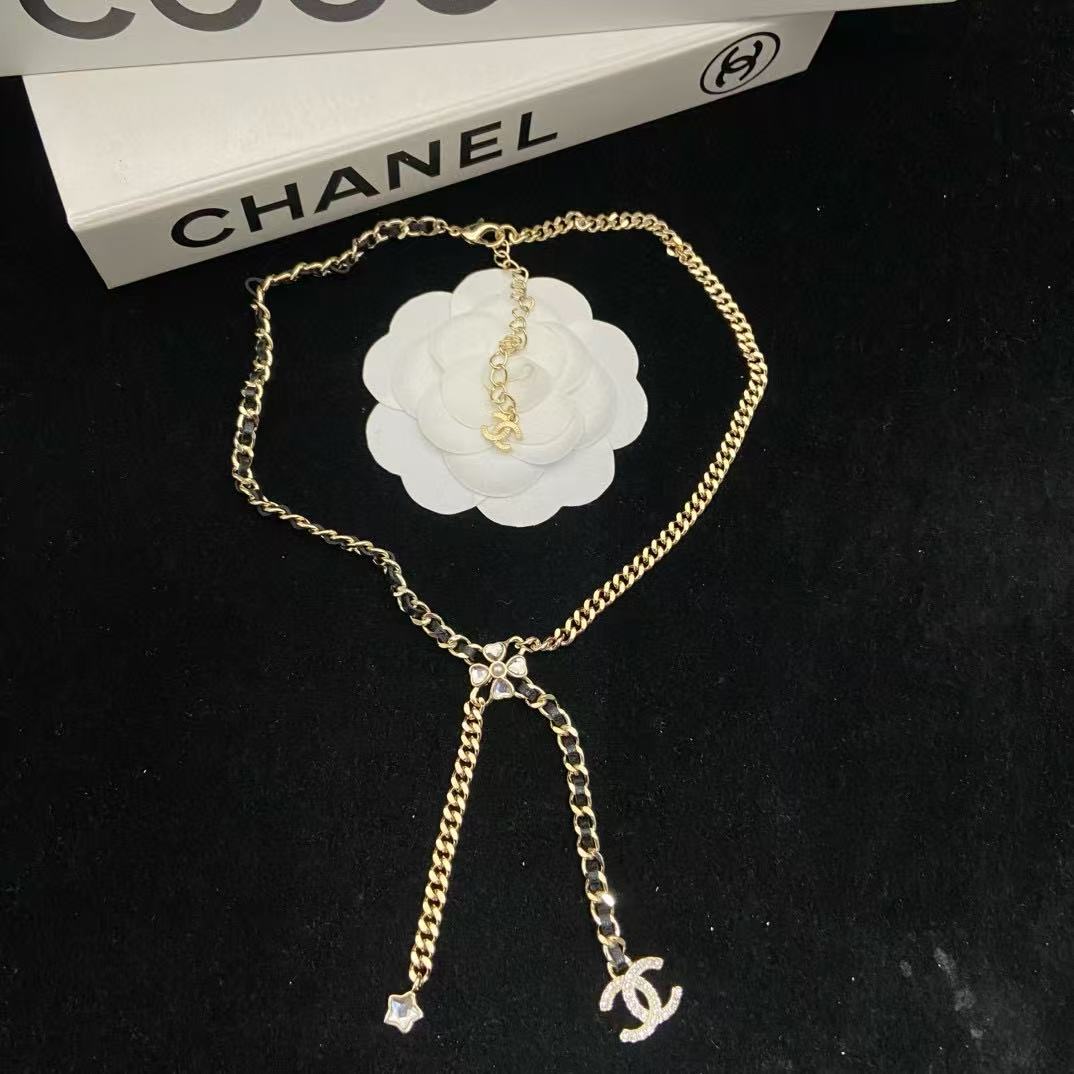 CHANE1 四つ葉のクローバー ダブルCネックレス【50％割引+送料無料】