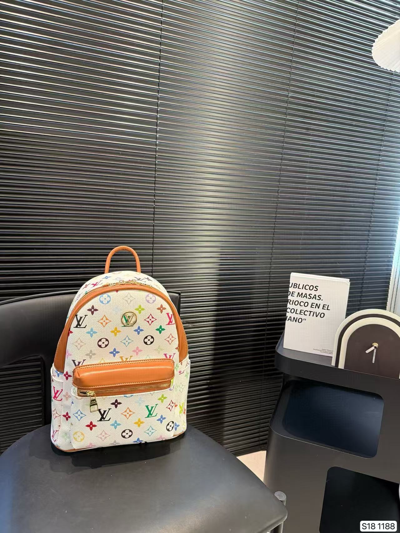 LVプリントバックパック【50％割引+送料無料】