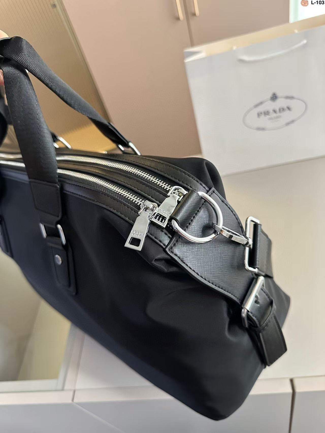 PR4DAナイロントラベルバッグ【50％割引+送料無料】