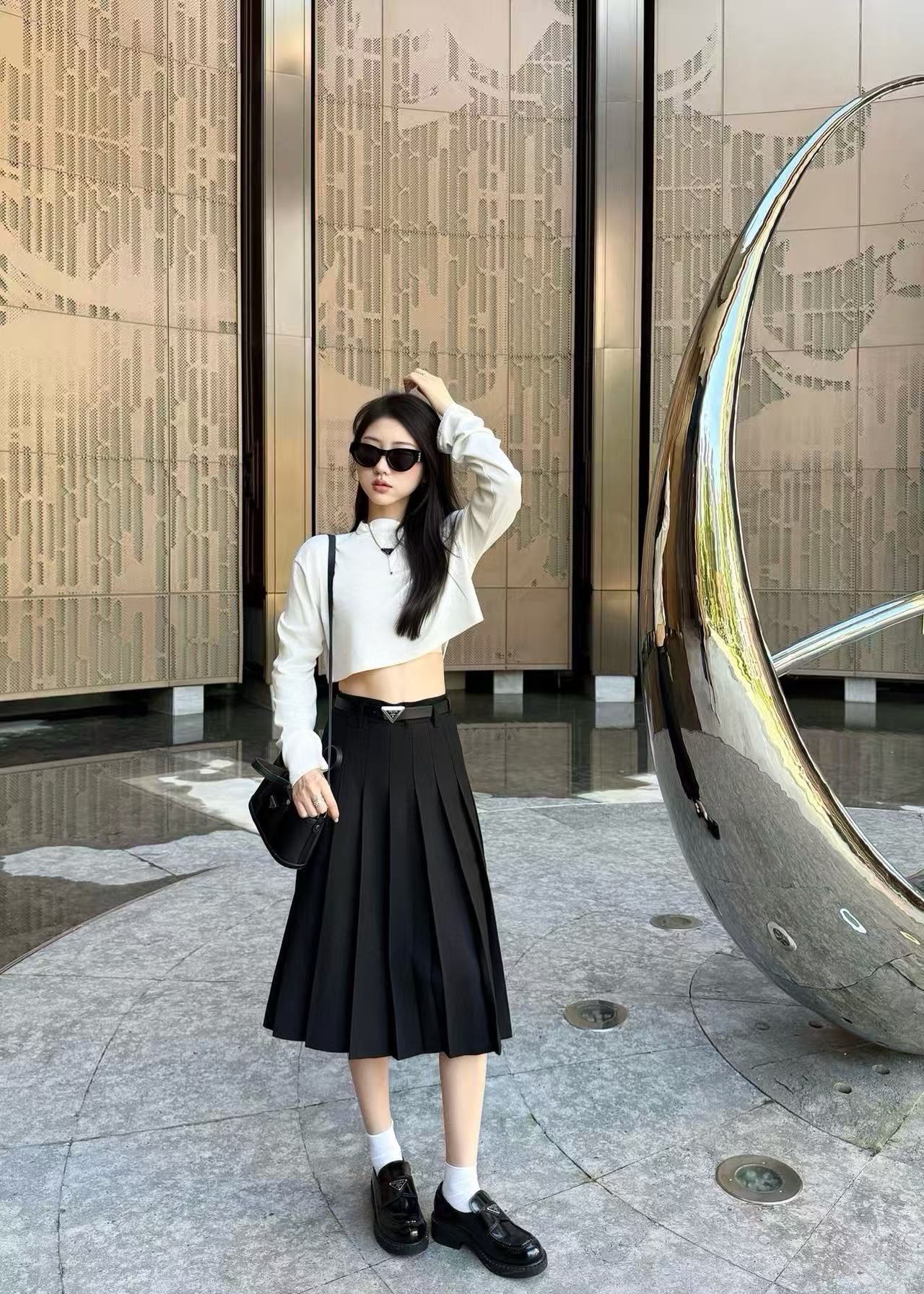 PR4DA 高品質トライアングルロゴプリーツスカート【50％割引+送料無料】