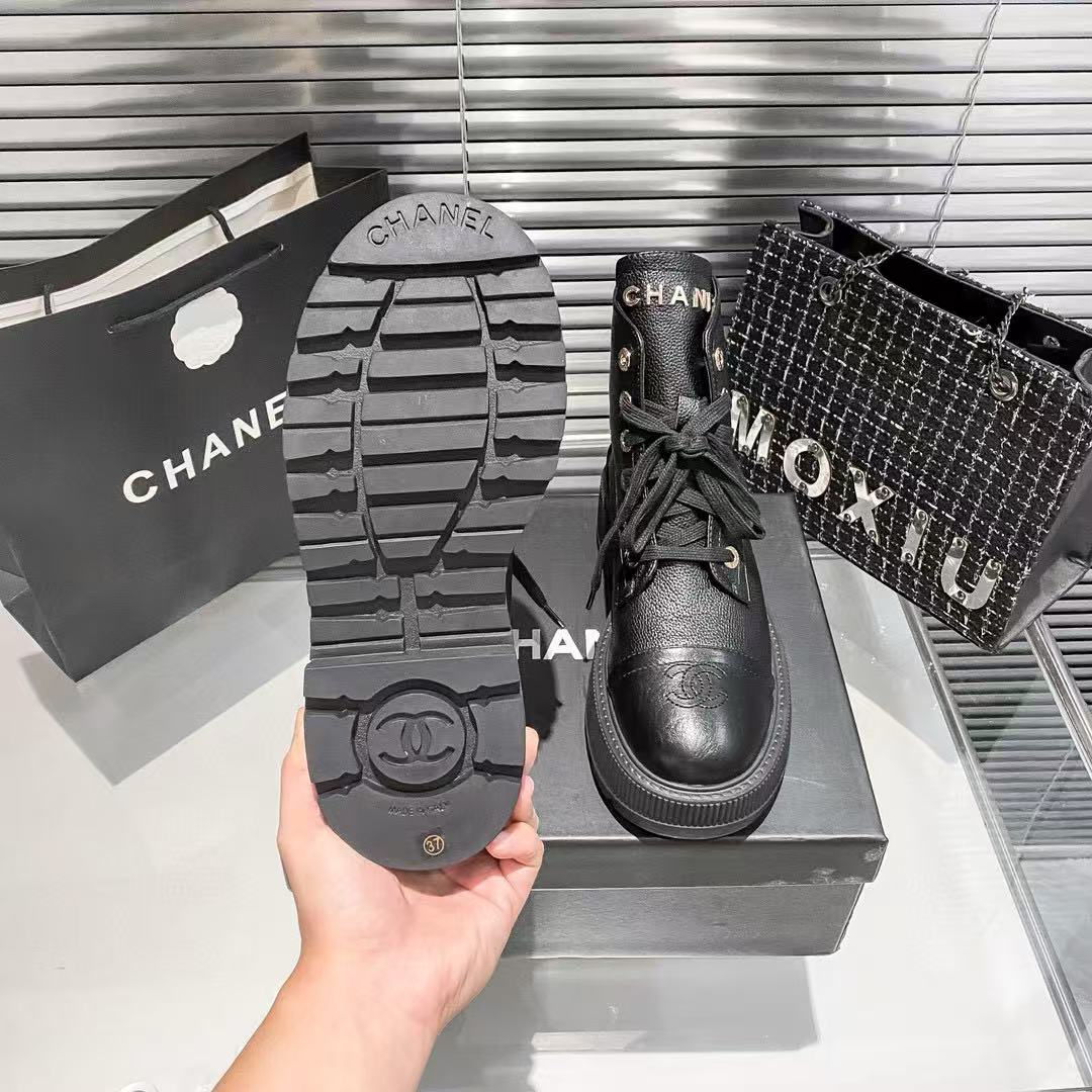 CHANE1 レースアップレタリングアンクルブーツ【50％割引+送料無料】