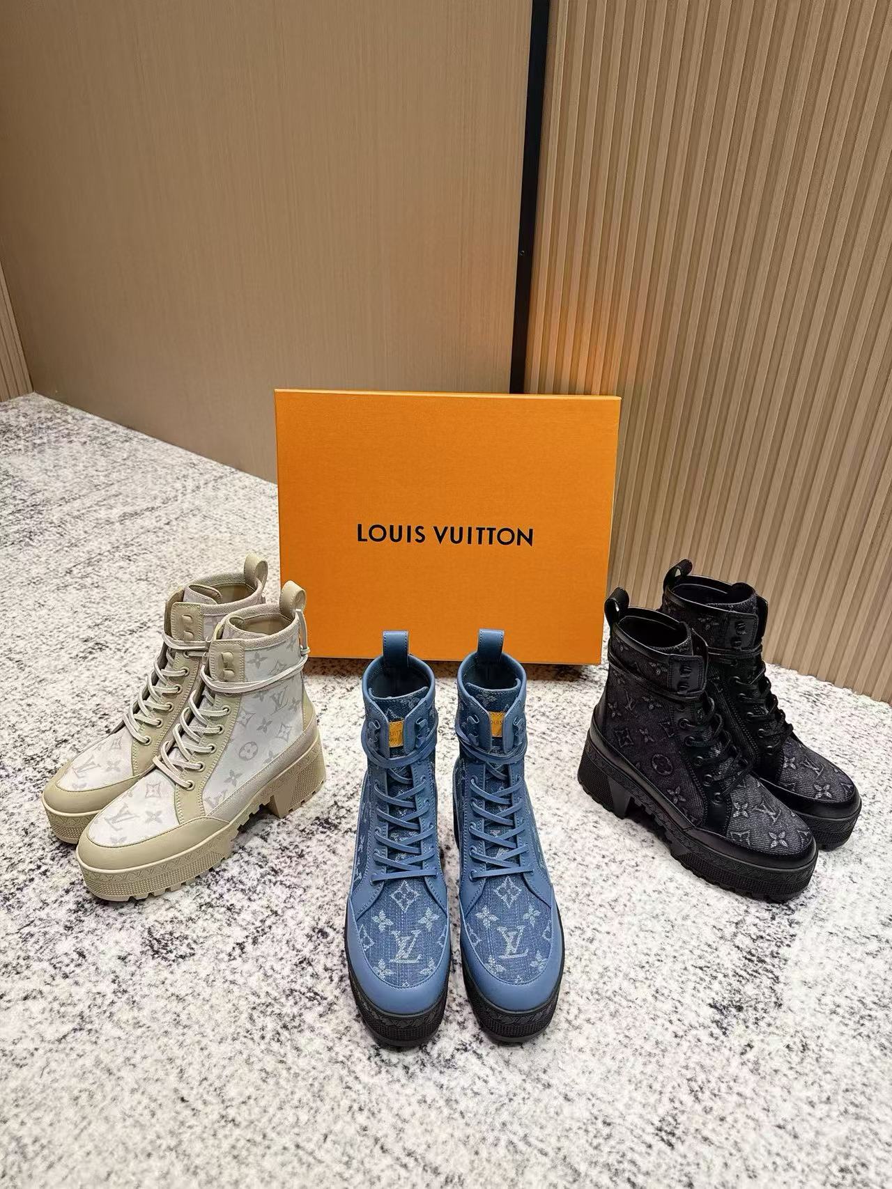 LVの高品質カウボーイマーティンブーツ【50％割引+送料無料】