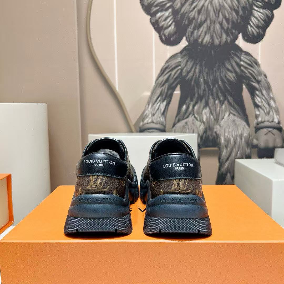 LVの高品質レザープラットフォームシューズ【50％割引+送料無料】