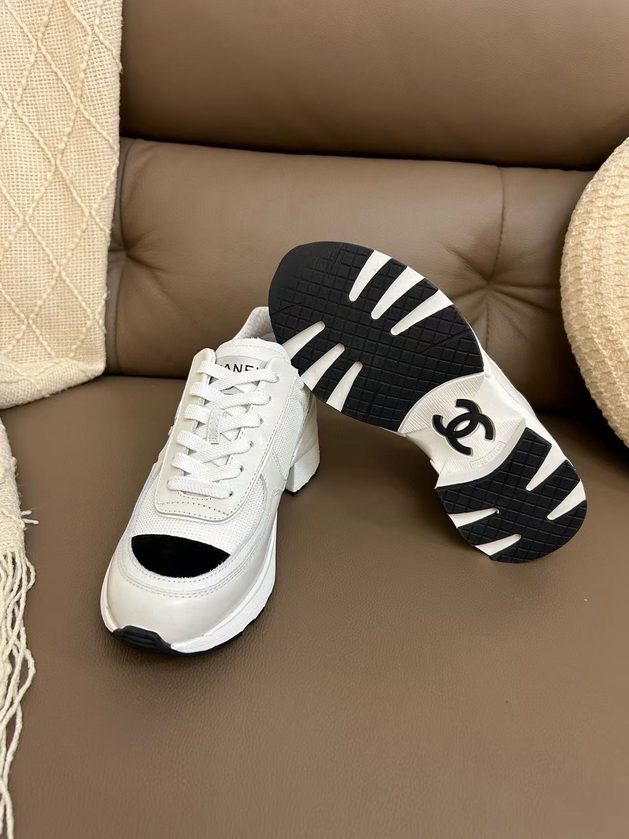 CHANE1 高品質厚底スニーカー【50％割引+送料無料】