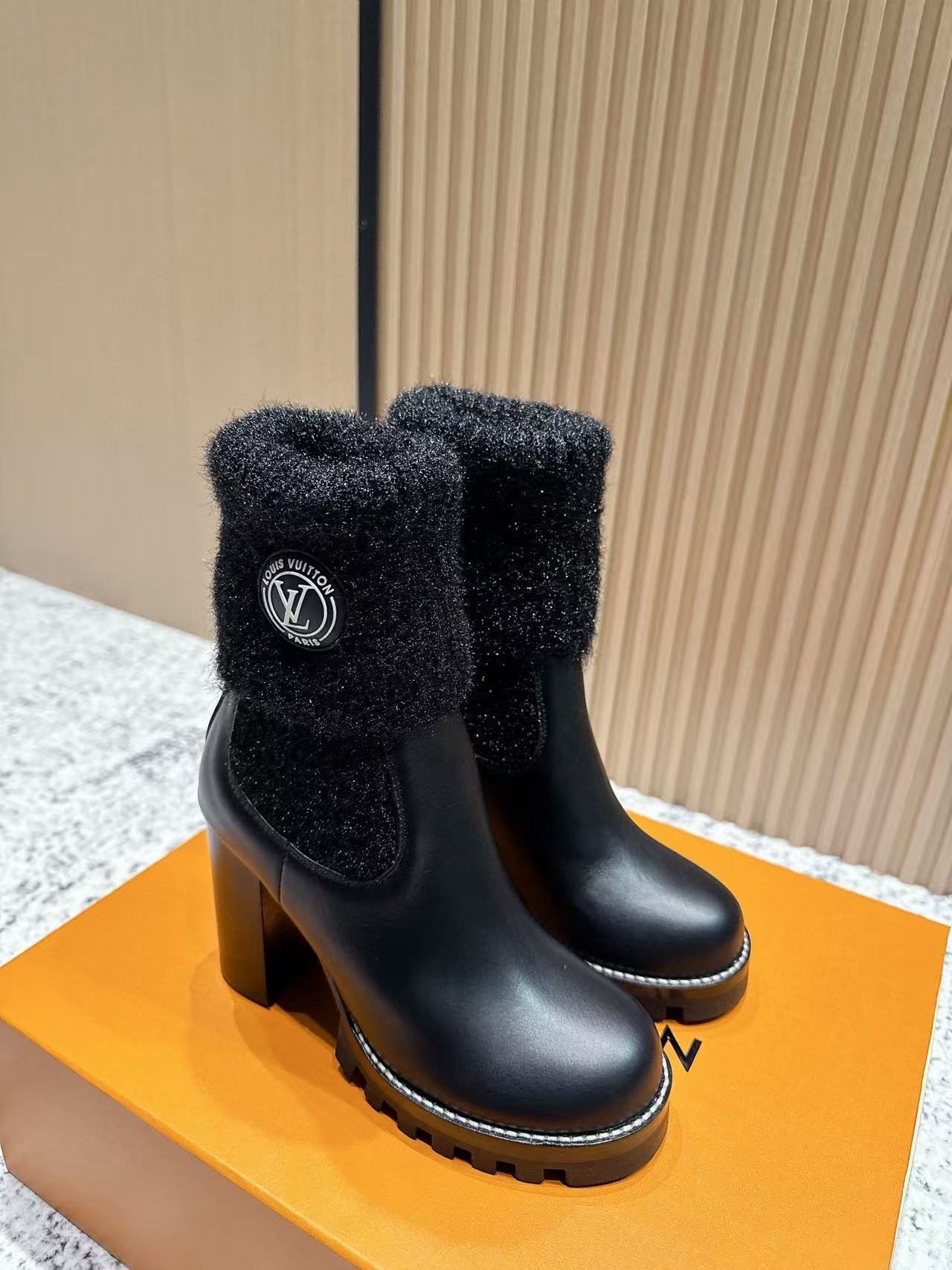 LVの高品質秋冬ウール＆レザーハイヒールブーツ【50％割引+送料無料】