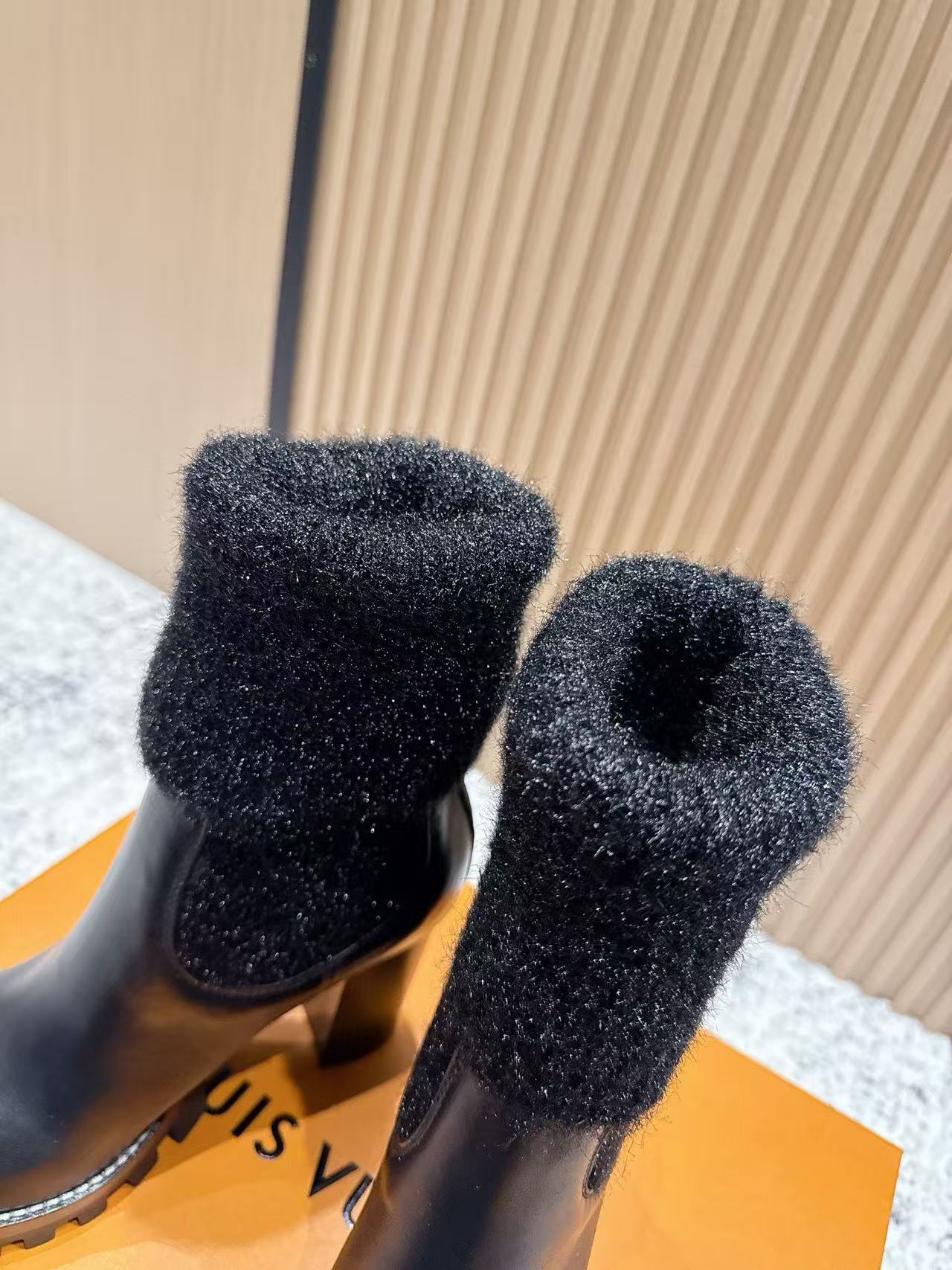 LVの高品質秋冬ウール＆レザーハイヒールブーツ【50％割引+送料無料】