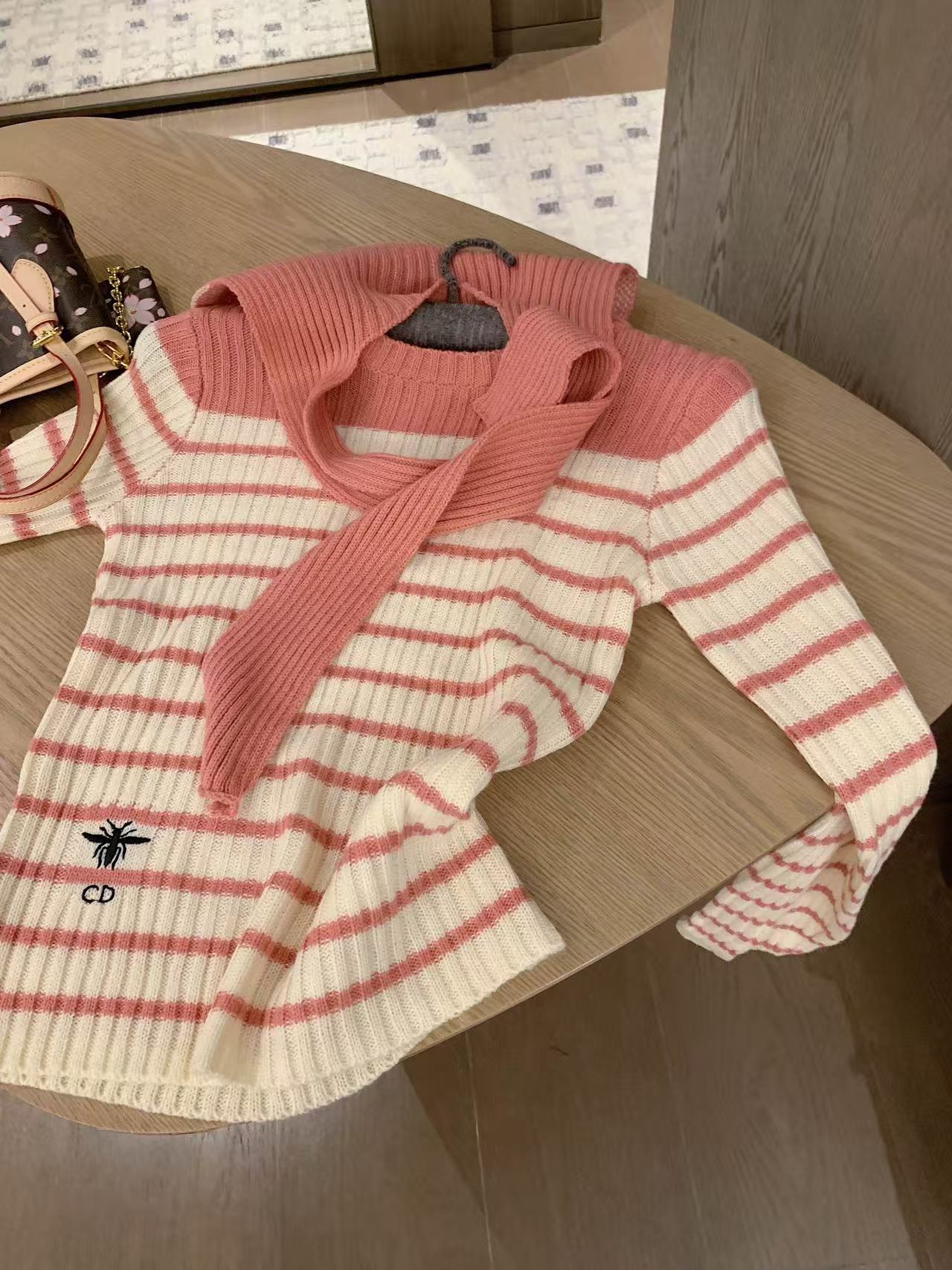 DI0R ストライプ ショール セーター【50％割引+送料無料】