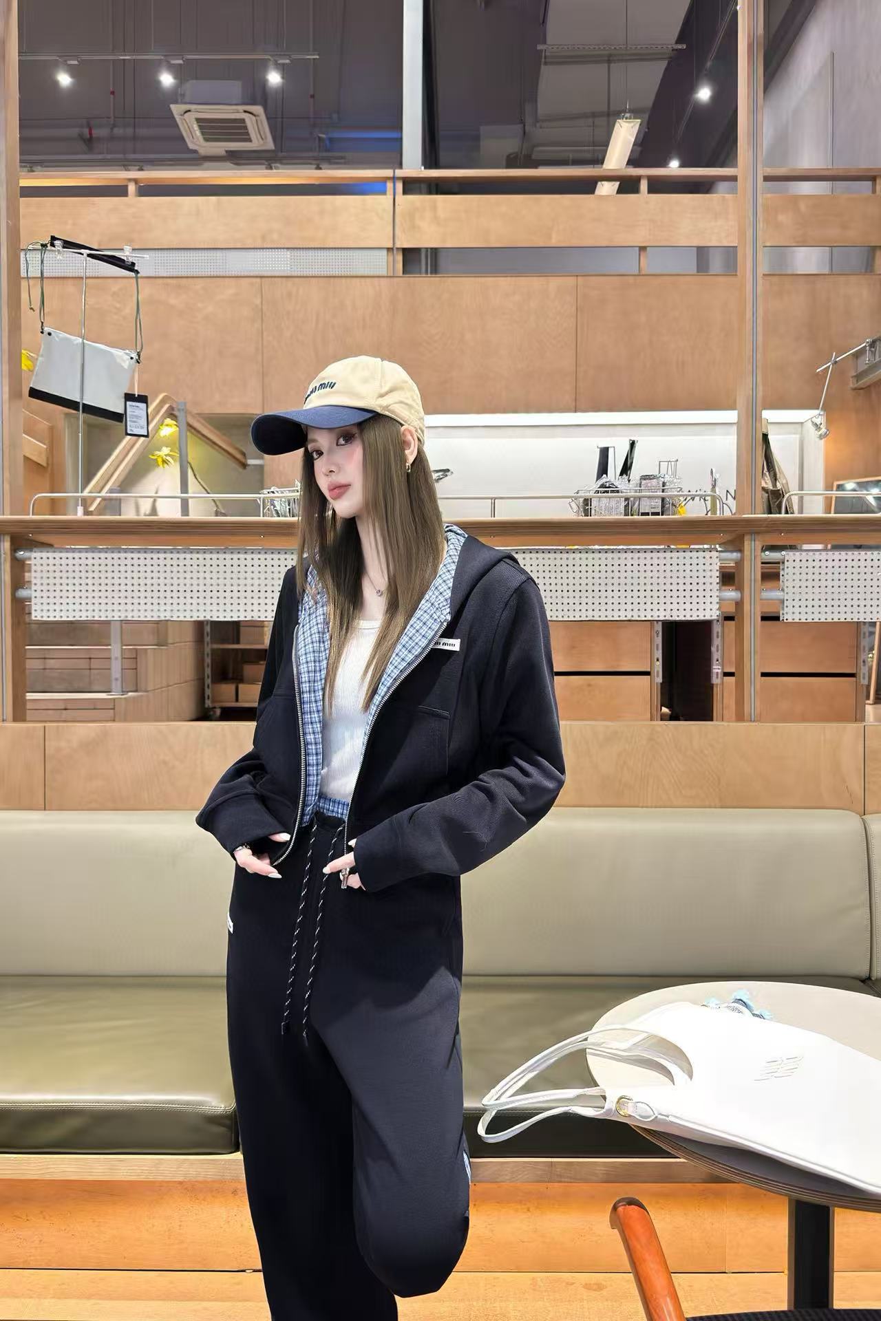 M1UM1U カラーブロック フード付きジャケット + パンツ ツーピースセット【50％割引+送料無料】