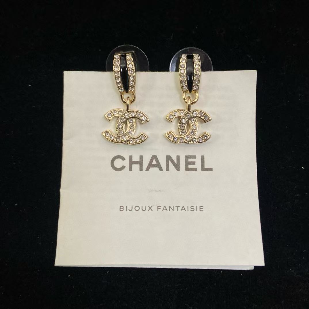 CHANE1 ダブルC ダイヤモンドイヤリング【50％割引+送料無料】