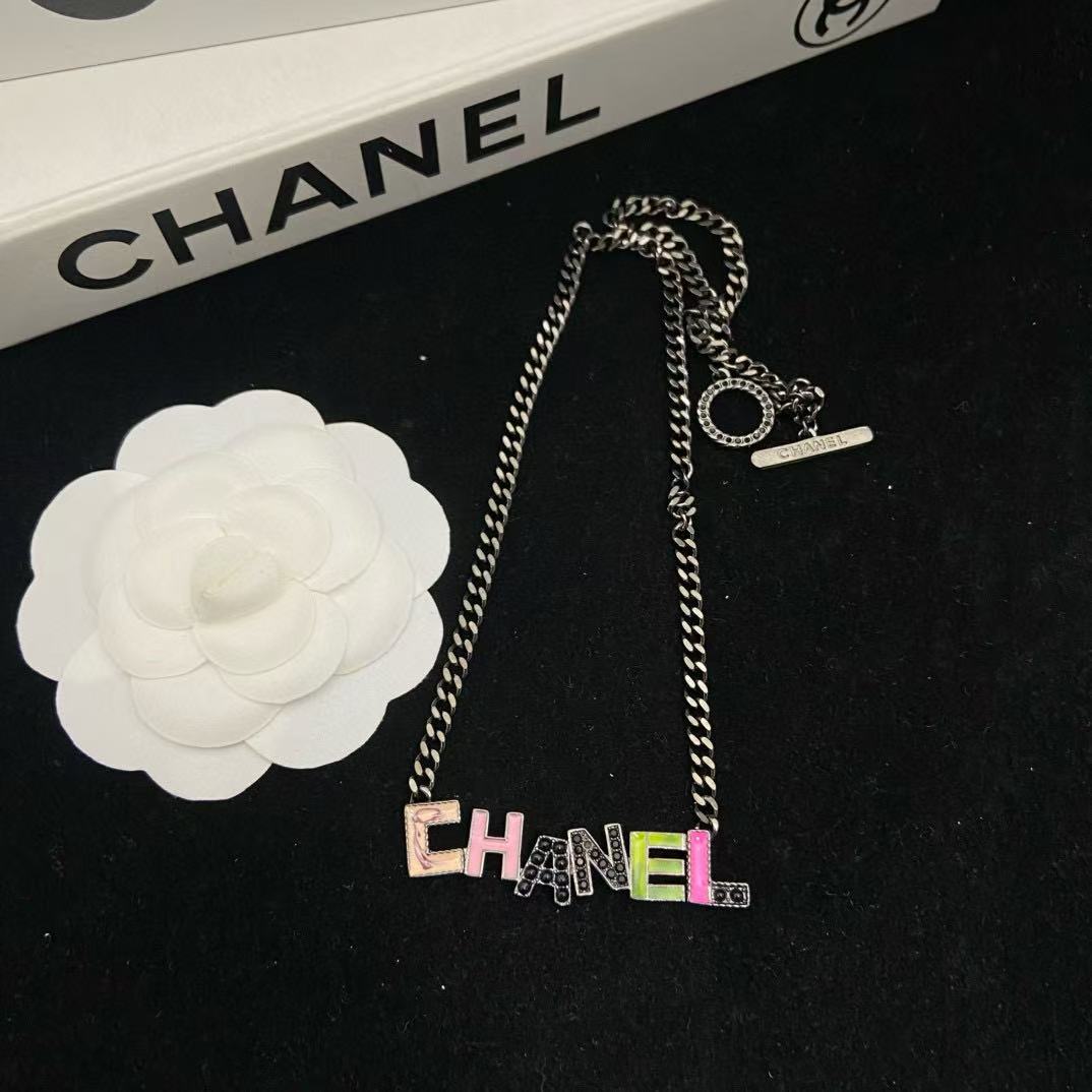 CHANE1 カラーエナメルネックレス【50％割引+送料無料】