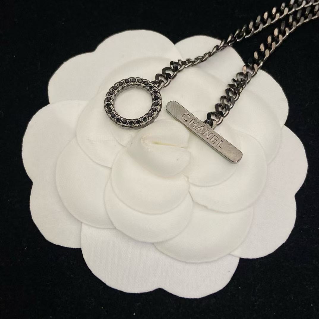 CHANE1 カラーエナメルネックレス【50％割引+送料無料】