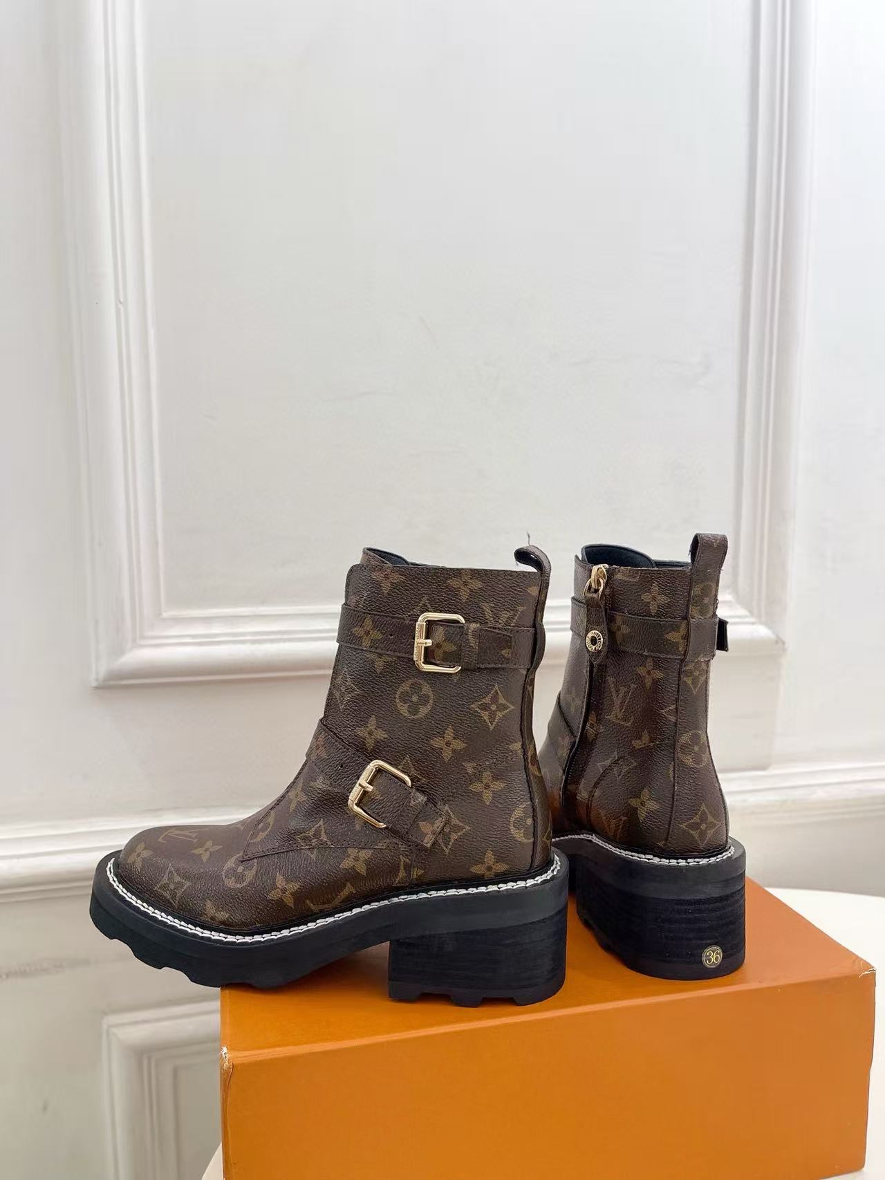 LV高品質シープスキンブーツ【50％割引+送料無料】