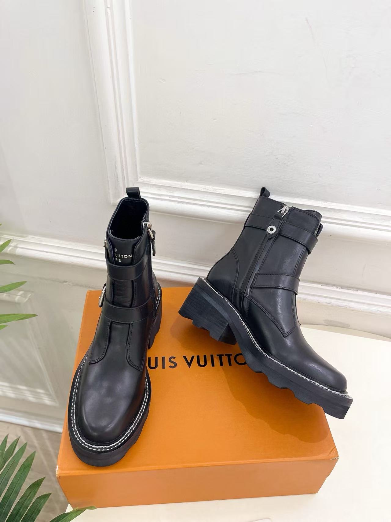 LV高品質シープスキンブーツ【50％割引+送料無料】
