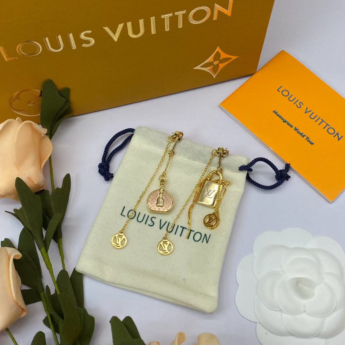LVキーイヤリング【50％割引+送料無料】