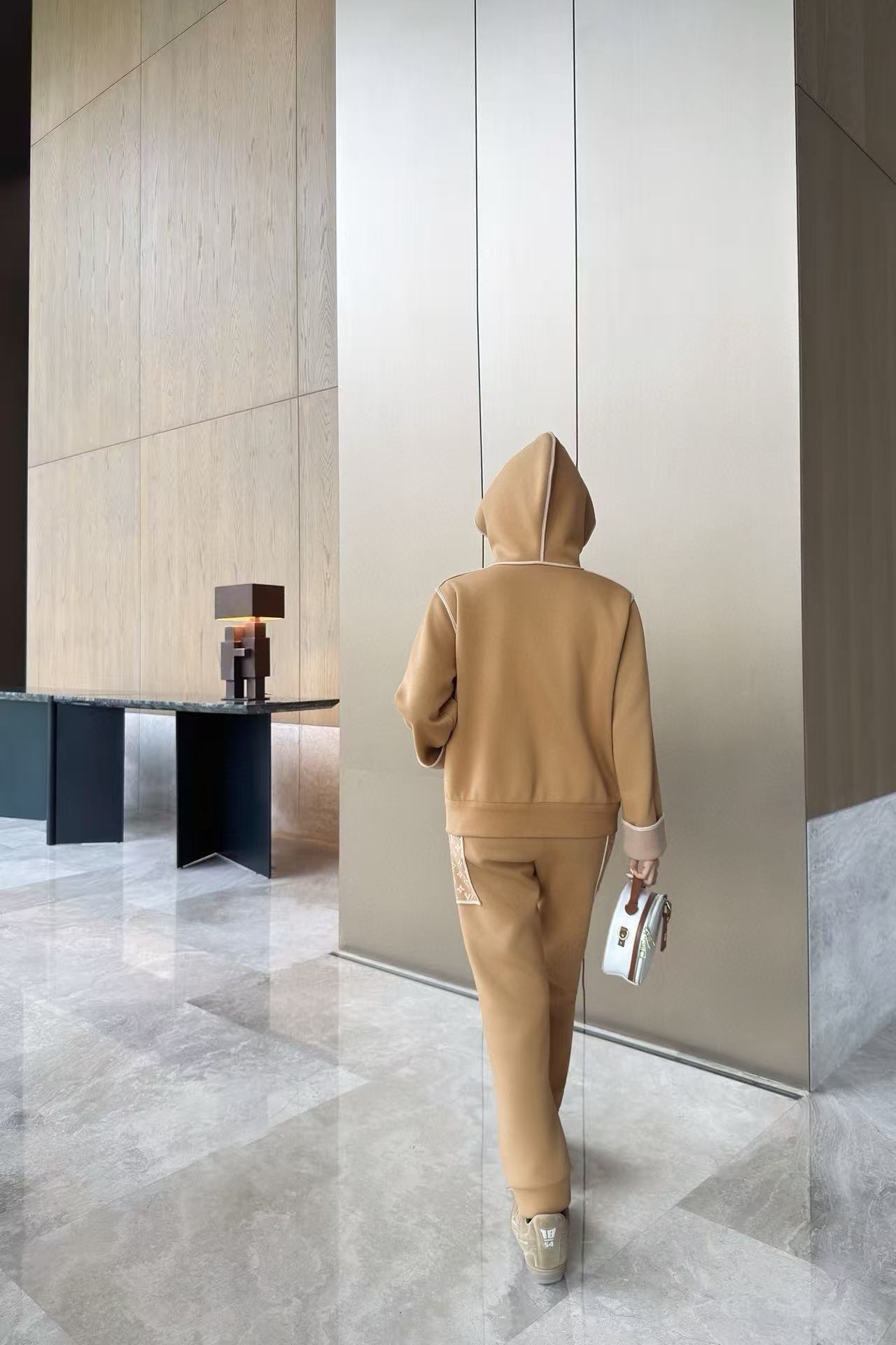 LVフード付きジャケット+パンツのツーピースセット【50％割引+送料無料】