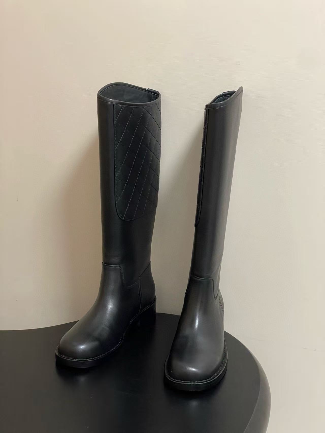 CHANE1 高品質ダブルCチェック柄牛革ハイブーツ【50％割引+送料無料】