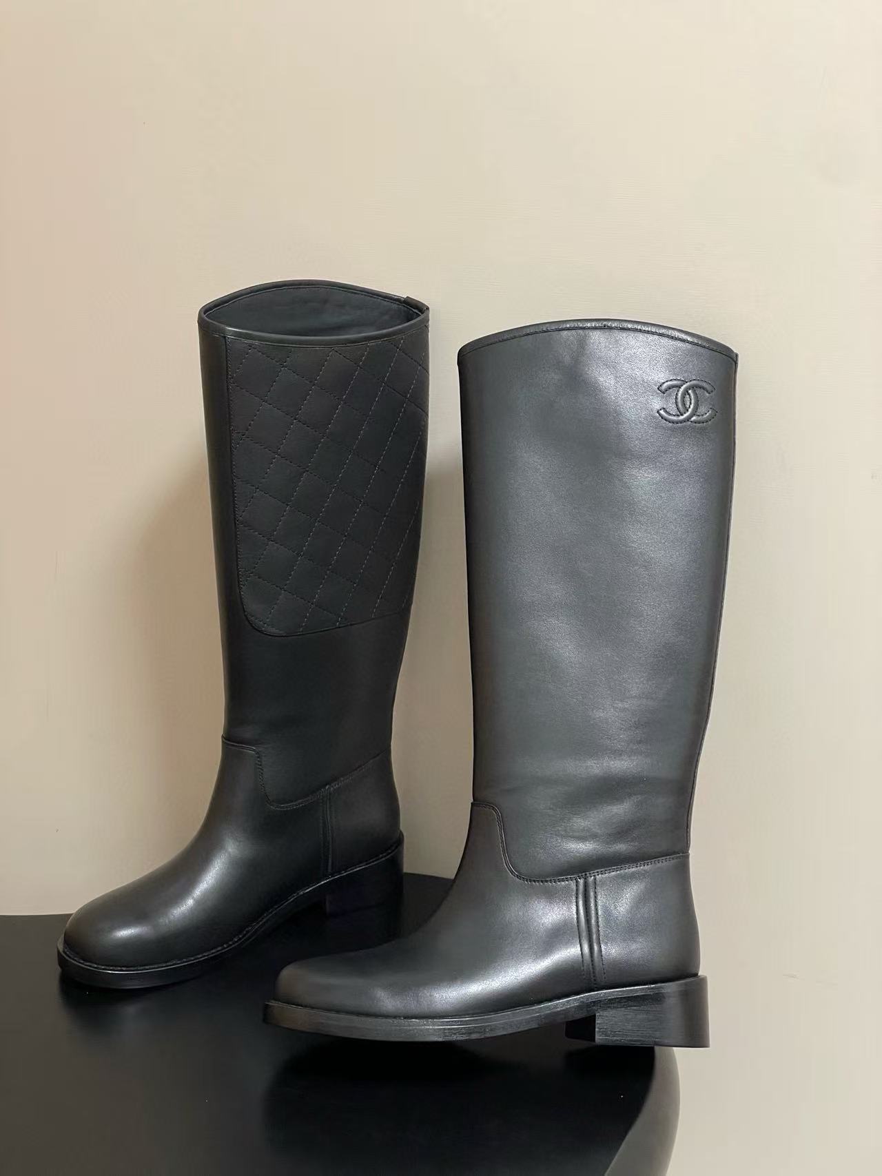 CHANE1 高品質ダブルCチェック柄牛革ハイブーツ【50％割引+送料無料】