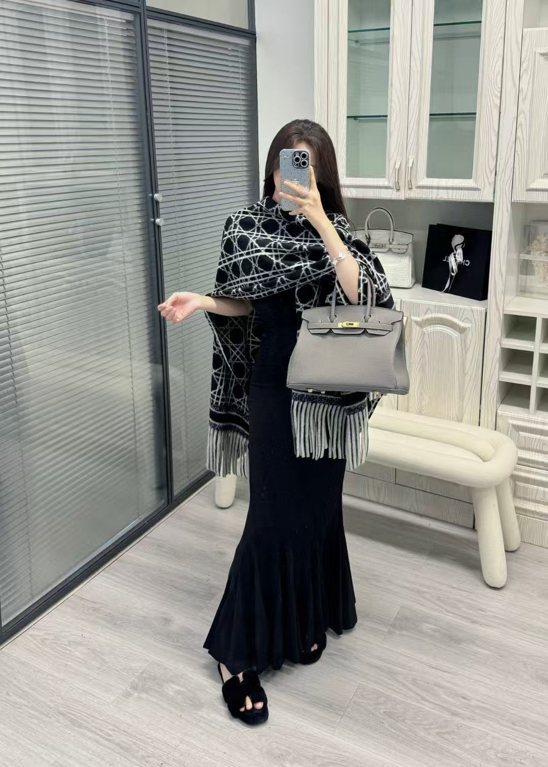 DI0R チェック柄タッセル カシミアスカーフ【50％割引+送料無料】