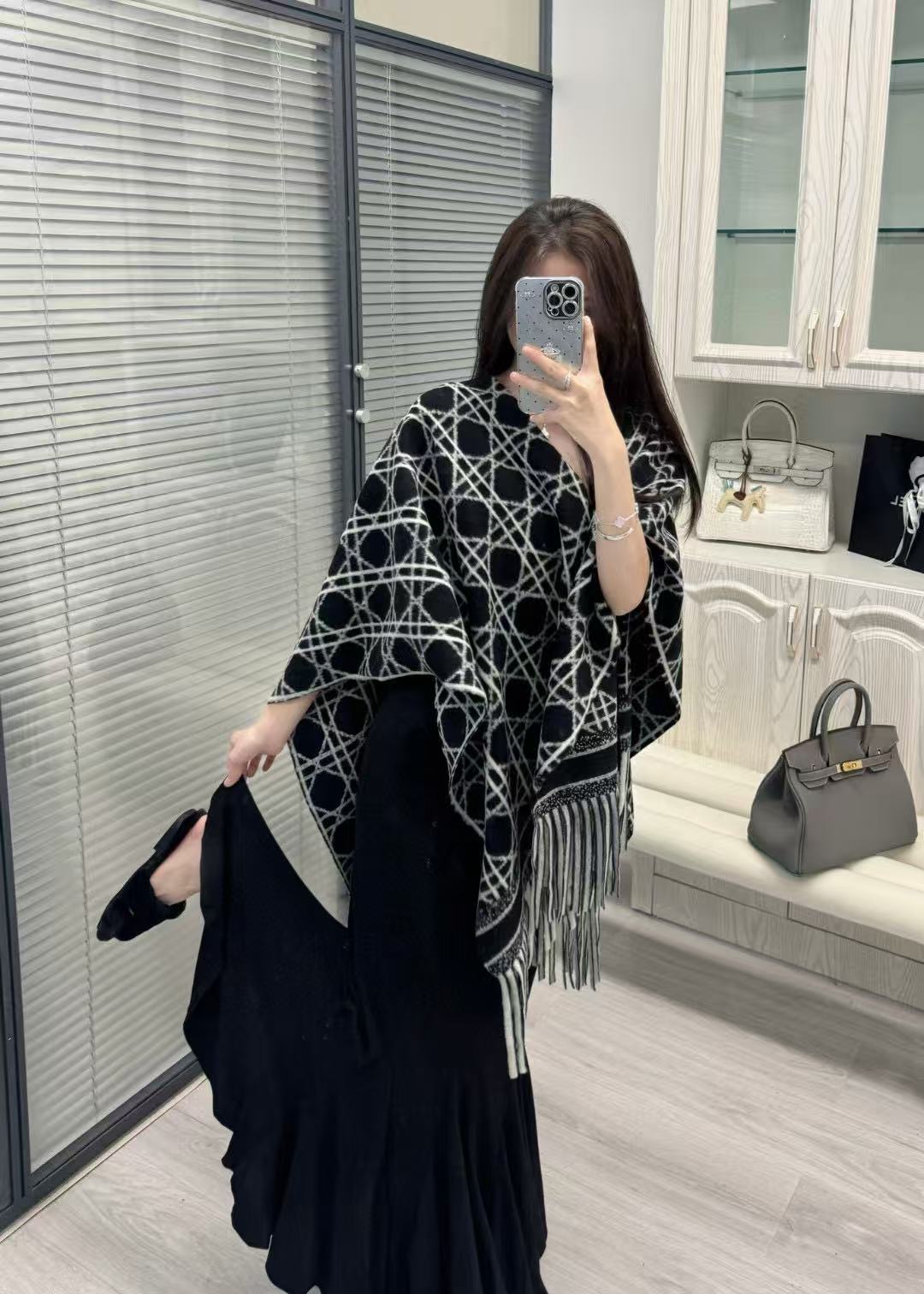 DI0R チェック柄タッセル カシミアスカーフ【50％割引+送料無料】