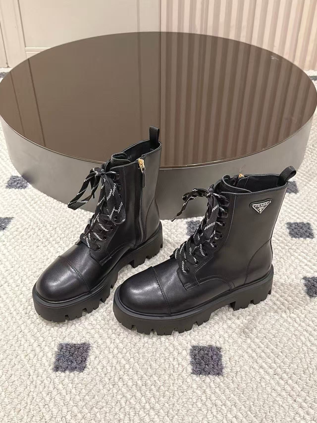 PR4DAの高品質レースアッププラットフォームアンクルブーツ【50％割引+送料無料】