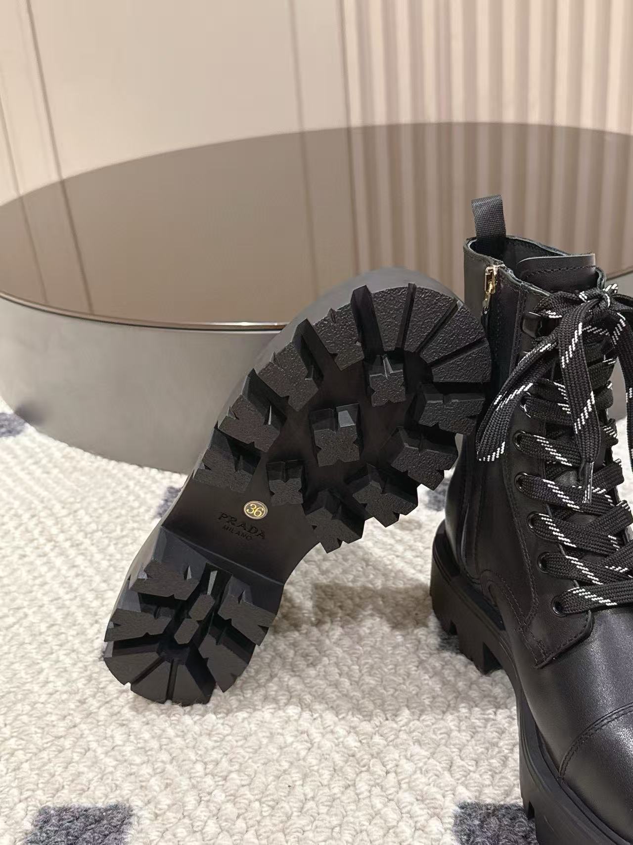 PR4DAの高品質レースアッププラットフォームアンクルブーツ【50％割引+送料無料】